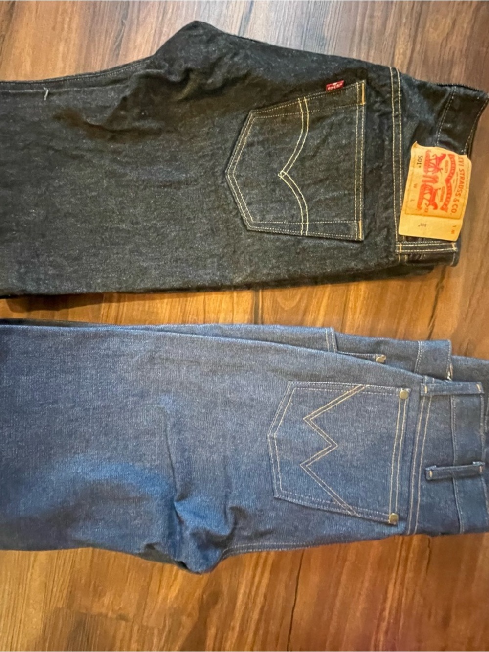Levi's Men's Straight Jeans in Black and Dark Blue Denim